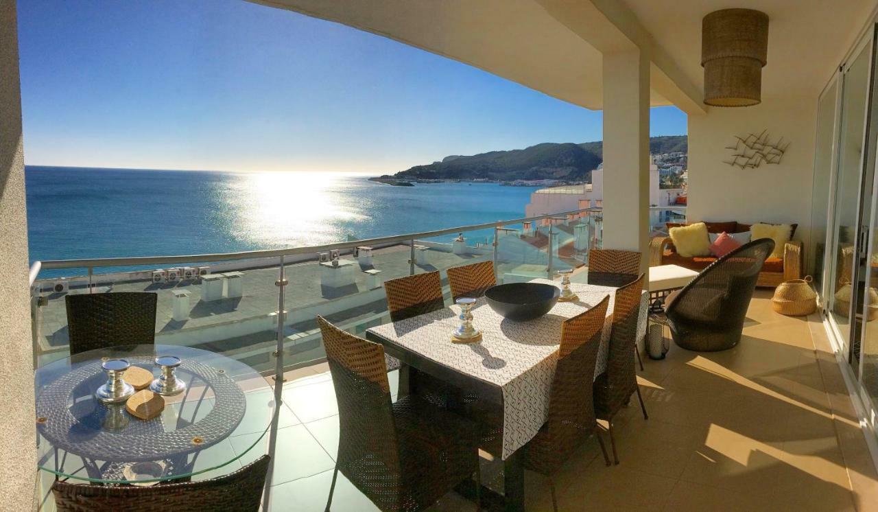 Cali Deluxe Holidays, Bed & Breakfast